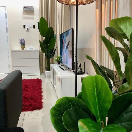Rumahku Homestay, Taman Jasin Perdana Exteriör bild