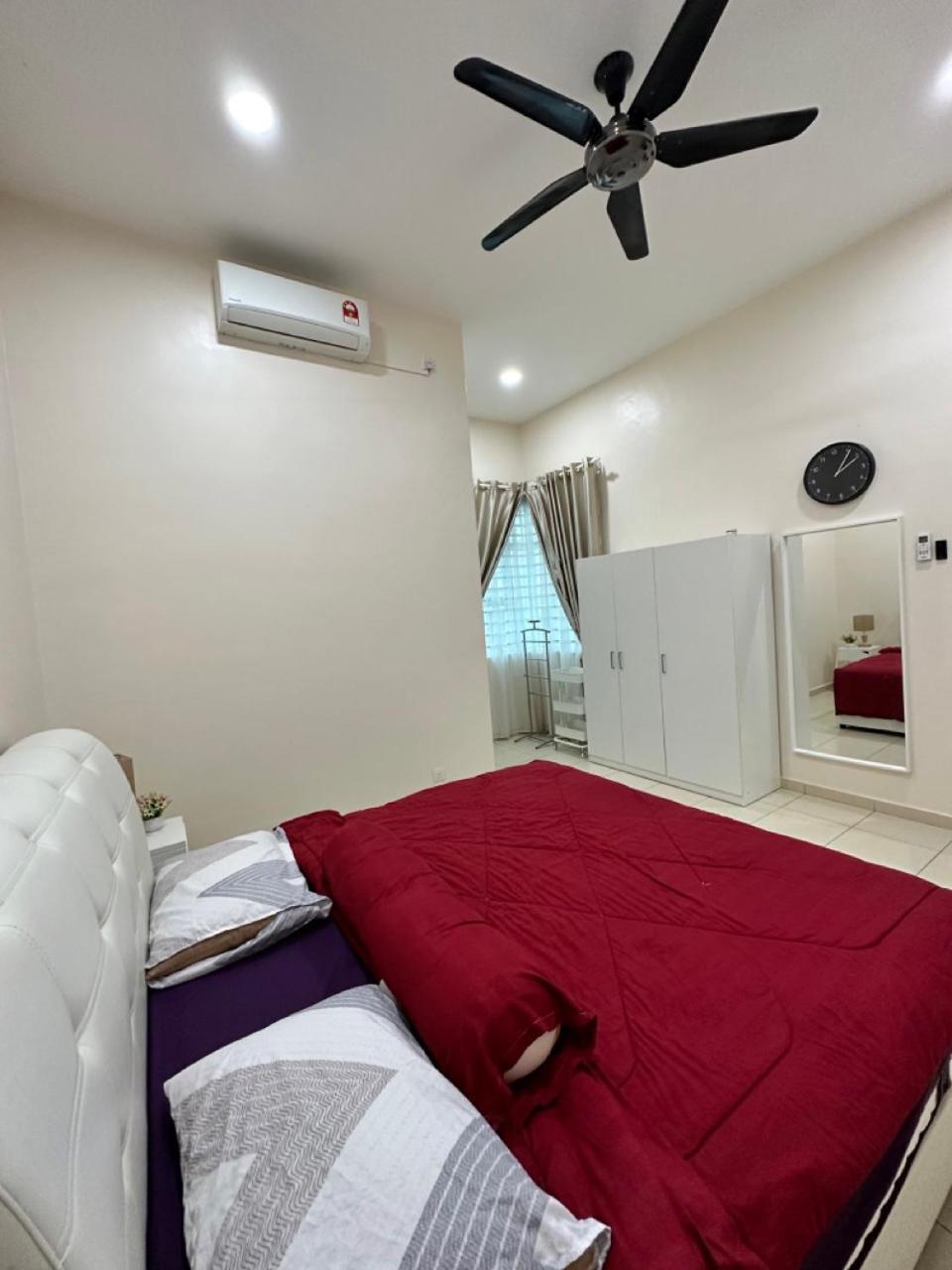 Rumahku Homestay, Taman Jasin Perdana Exteriör bild